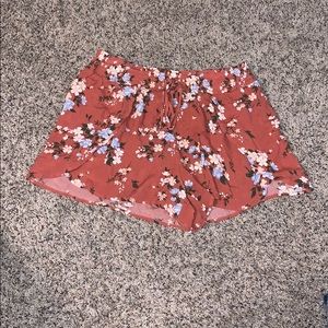 American Eagle Flowy Printed Shorts